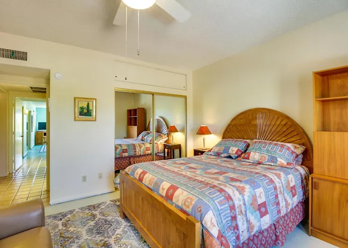 Valley Abode W/ Pool Access & Mtn Views * Green Valley