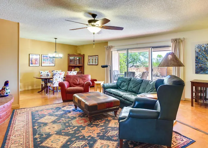 Valley Abode W/ Pool Access & Mtn Views